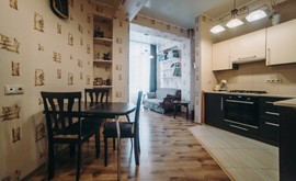 Фото 2: 2 комн. квартира, 74.3 м², 8/4 эт. - Рост Недвижимость