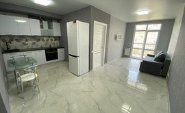 Фото 1: 2 комн. квартира, 50 м², 17/7 эт. - Рост Недвижимость