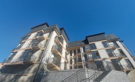 Фото 2: 2 комн. квартира, 42 м², 3/3 эт. - Рост Недвижимость