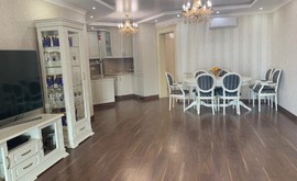 Фото 3: 2 комн. квартира, 88 м², 25/10 эт. - Рост Недвижимость