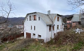 Фото 2: Дом 320 м² на участке 7 сот. - Рост Недвижимость