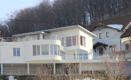 Фото 1: Дом 500 м² на участке 10 сот. - Рост Недвижимость