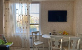 Фото 1: 2 комн. квартира, 51 м², 6/1 эт. - Рост Недвижимость