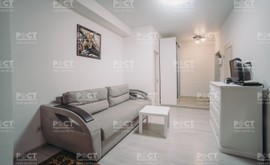 Фото 2: 2 комн. квартира, 51 м², 8/1 эт. - Рост Недвижимость