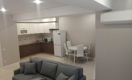 Фото 4: 3 комн. квартира, 90 м², 13/2 эт. - Рост Недвижимость