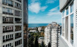 Фото 1: 2 комн. квартира, 100 м², 23/9 эт. - Рост Недвижимость
