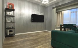 Фото 1: 2 комн. квартира, 74 м², 21/13 эт. - Рост Недвижимость
