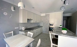 Фото 2: 2 комн. квартира, 63 м², 13/2 эт. - Рост Недвижимость