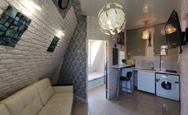 Фото 1: 3 комн. квартира, 32 м², 5/5 эт. - Рост Недвижимость