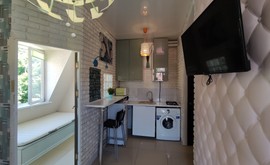 Фото 2: 3 комн. квартира, 32 м², 5/5 эт. - Рост Недвижимость