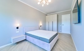 Фото 3: 2 комн. квартира, 52 м², 21/18 эт. - Рост Недвижимость