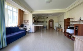 Фото 2: 2 комн. квартира, 72 м², 7/4 эт. - Рост Недвижимость
