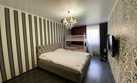 Фото 2: 2 комн. квартира, 53 м², 5/5 эт. - Рост Недвижимость