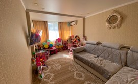 Фото 5: 2 комн. квартира, 53 м², 5/5 эт. - Рост Недвижимость