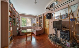 Фото 1: 3 комн. квартира, 47.1 м², 5/3 эт. - Рост Недвижимость