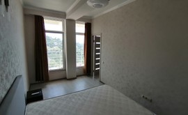 Фото 1: 2 комн. квартира, 55 м², 5/2 эт. - Рост Недвижимость