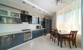 Фото 1: 3 комн. квартира, 106.3 м², 9/1 эт. - Рост Недвижимость