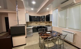 Фото 2: 4 комн. квартира, 81 м², 5/4 эт. - Рост Недвижимость