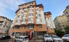 Фото 1: 4 комн. квартира, 81 м², 5/4 эт. - Рост Недвижимость