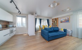 Фото 1: 3 комн. квартира, 92 м², 9/6 эт. - Рост Недвижимость