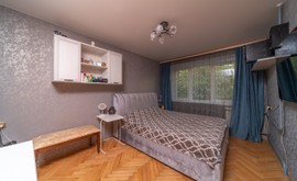 Фото 1: 2 комн. квартира, 48 м², 5/2 эт. - Рост Недвижимость
