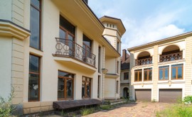 Фото 5: Дом 1900 м² на участке 18 сот. - Рост Недвижимость