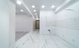 Фото 1: 2 комн. квартира, 42 м², 12/11 эт. - Рост Недвижимость