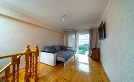 Фото 1: 2 комн. квартира, 36 м², 4/3 эт. - Рост Недвижимость