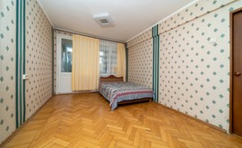 Фото 1: 1 комн. квартира, 35 м², 5/4 эт. - Рост Недвижимость