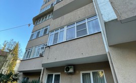 Фото 1: 2 комн. квартира, 48 м², 15/5 эт. - Рост Недвижимость