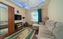 Фото 1: Дом 60 м² на участке 1 сот. - Рост Недвижимость