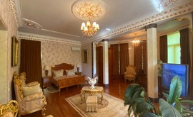 Фото 2: Дом 600 м² на участке 11 сот. - Рост Недвижимость