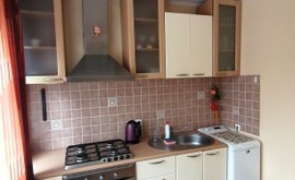Фото 2: 1 комн. квартира, 34 м², 5/3 эт. - Рост Недвижимость