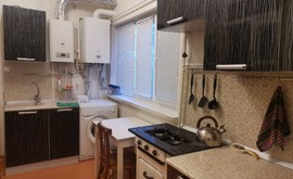 Фото 3: 2 комн. квартира, 50 м², 1/1 эт. - Рост Недвижимость