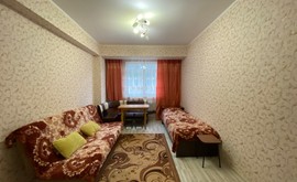 Фото 2: 3 комн. квартира, 90 м², 5/4 эт. - Рост Недвижимость