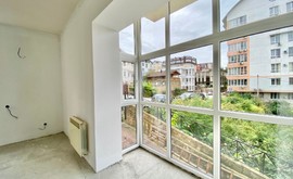 Фото 2: 3 комн. квартира, 98 м², 5/2 эт. - Рост Недвижимость