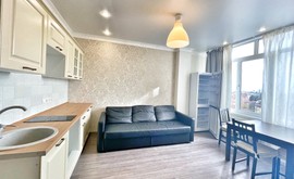 Фото 2: 2 комн. квартира, 45 м², 13/13 эт. - Рост Недвижимость
